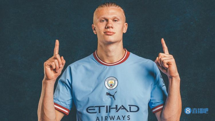 翻修球场，“连滚带爬”为的是“从从容容”（修缮球场，眼下忙乱只为日后从容）