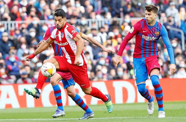 来自转会市场的报道：众所周知，皇家马德里的门将卢...（据转会市场消息：皇马门将卢…的情况早已人尽皆知）