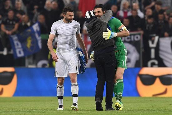 德泽尔比：欧冠对阵纽卡非常重要，不会在场外抱怨VAR（德泽尔比：欧冠战纽卡至关重要，场外不抱怨VAR）