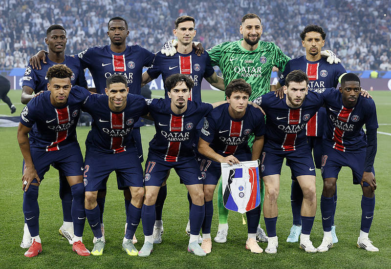 里程碑，国安后卫李磊已代表中国俱乐部出战300场比赛（国安后卫李磊达成里程碑：代表国内俱乐部出战300场）